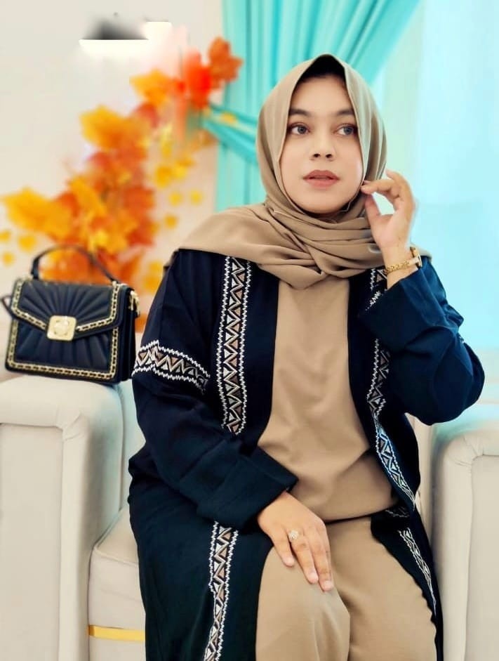 Dubai Stylish Abaya With Hojab